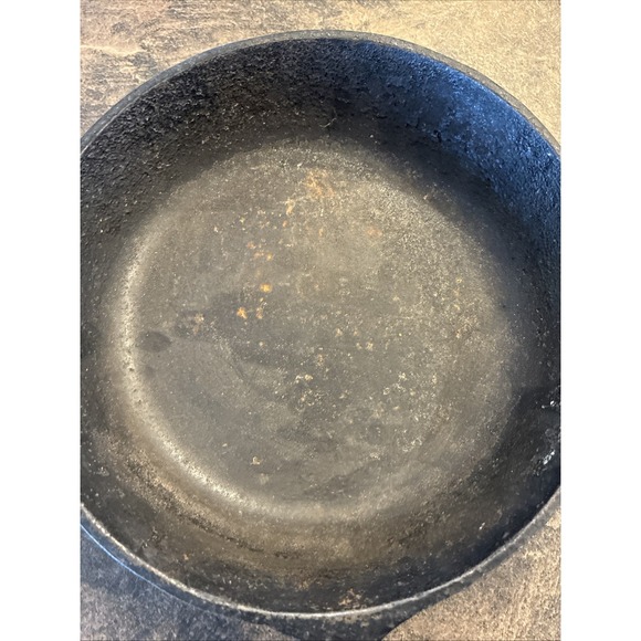Original Cast Iron Skillet 8 Inch Made in USA Fry Pan Medium Camping - Picture 5 of 8